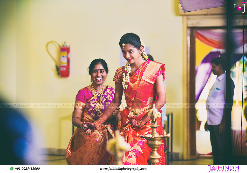 Best Candid Wedding Photography In Salem 36