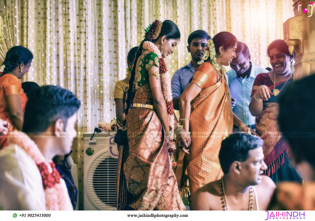 Best Candid Wedding Photography In Salem 89