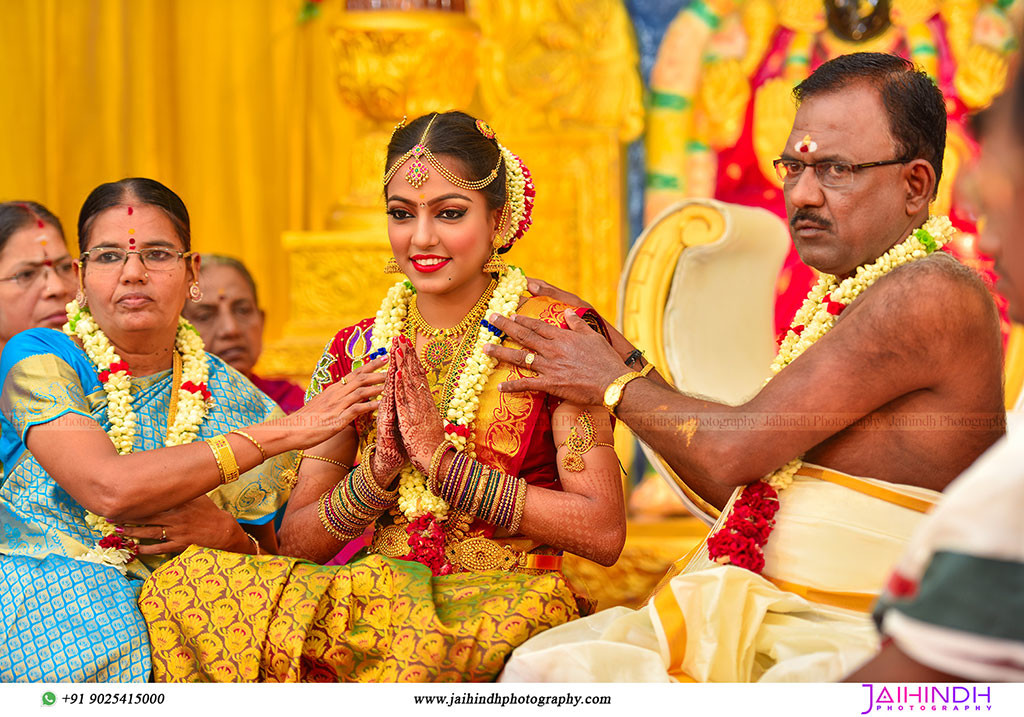 sourashtra-candid-wedding-photography-in-madurai-36