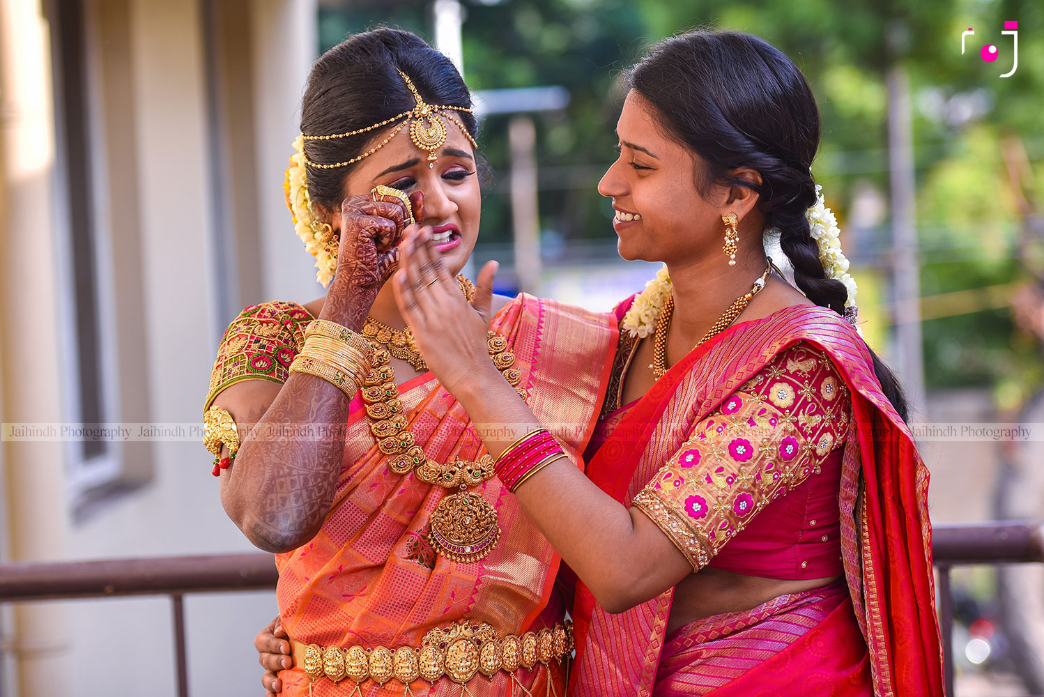 Candid Photographers In Madurai, Creative Wedding Photographers In Madurai, Professional Wedding Photographers In Madurai, Best Photographers In Madurai