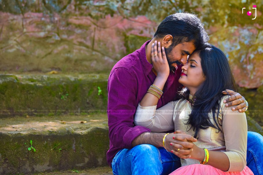 Post Wedding Photography In Kodaikanal, Pre Wedding Photography In Kodaikanal, Outdoor Photography In Kodaikanal, Outdoor Photoshoot In Kodaikanal Post Wedding Photography Ideas, Wedding Couples Photos Poses Ideas, Pose Ideas Couples Photos In Kodaikanal