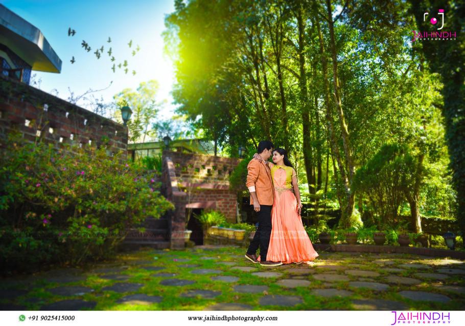 Candid Portrait Photography In Kodaikanal, Candid Shots Photography In Kodaikanal, Casually Candid Photography In Kodaikanal