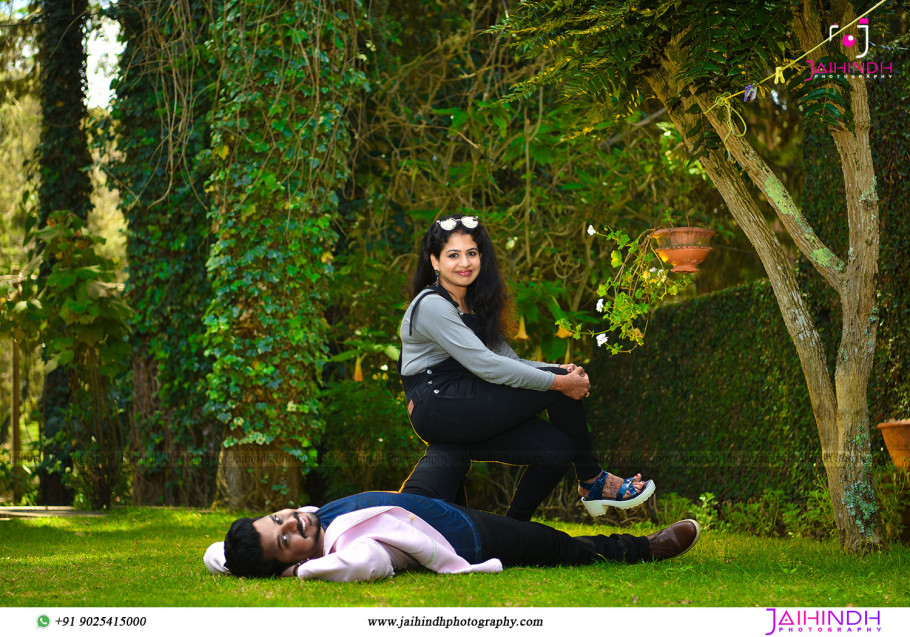 Candid Portrait Photography In Kodaikanal, Candid Shots Photography In Kodaikanal, Casually Candid Photography In Kodaikanal