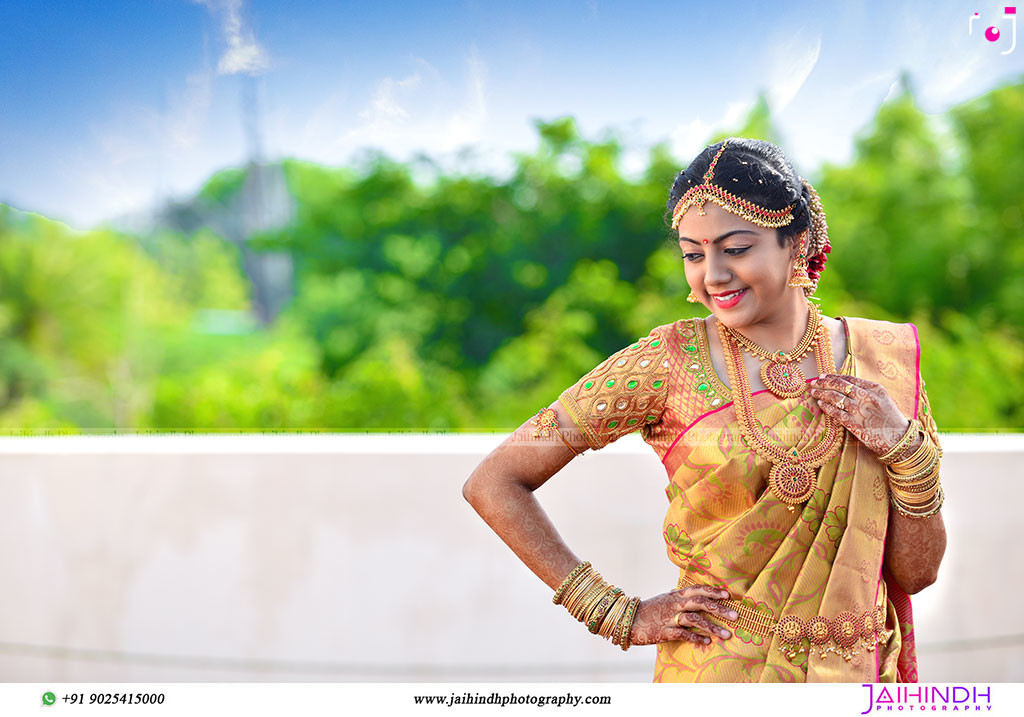 Candid Wedding Photography In Ponnamaravathi 40