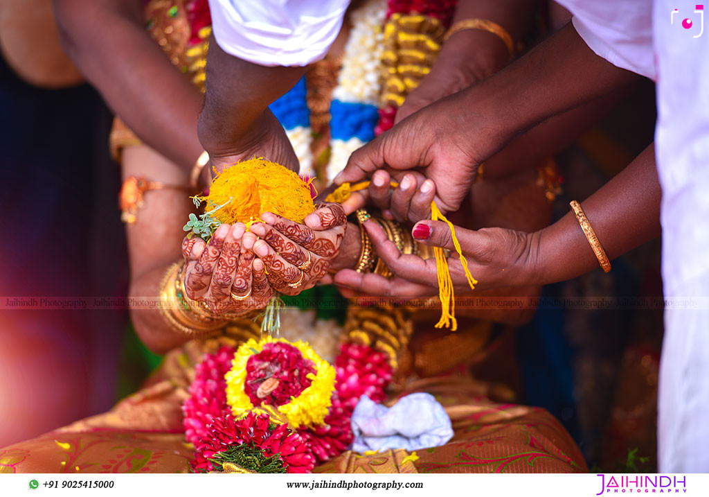 Candid Wedding Photography In Ponnamaravathi 49