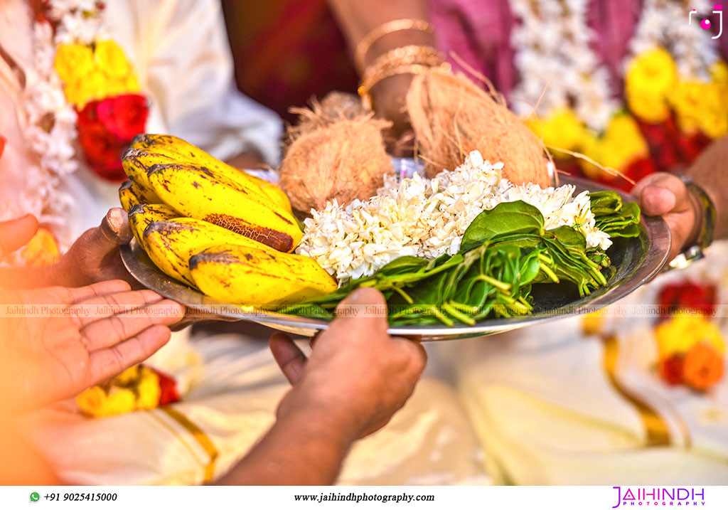 Candid Wedding Photography In Ambasamudram051