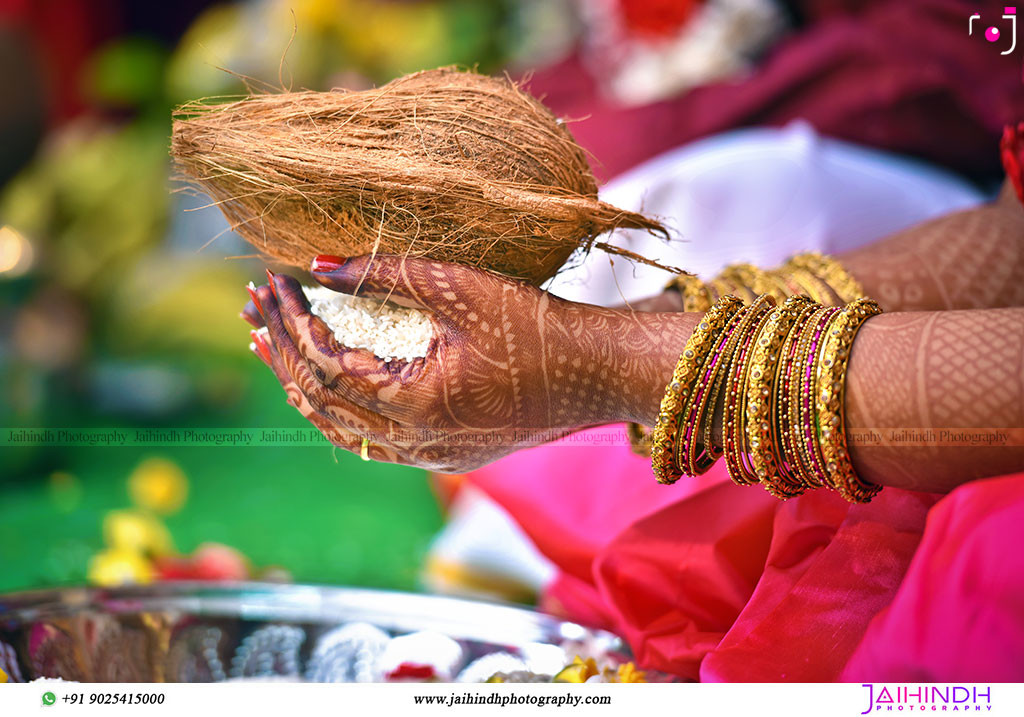 Candid Wedding Photography In Ambasamudram052