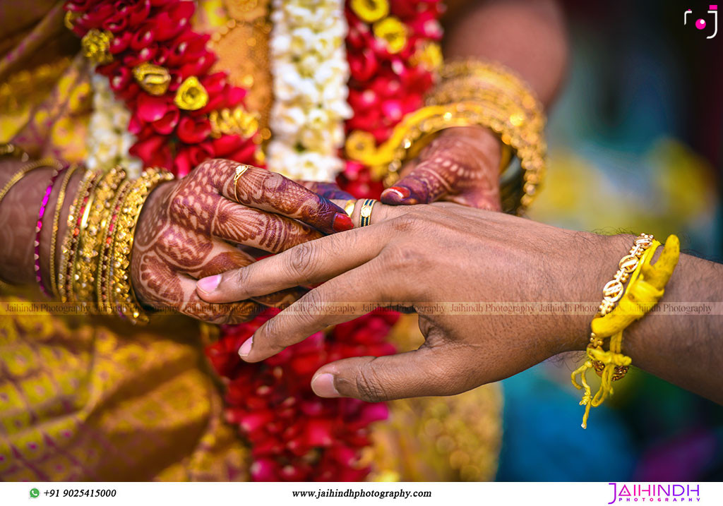 Candid Wedding Photography In Ambasamudram054