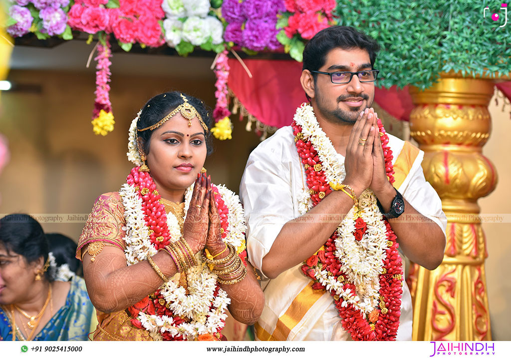 Candid Wedding Photography In Ambasamudram056