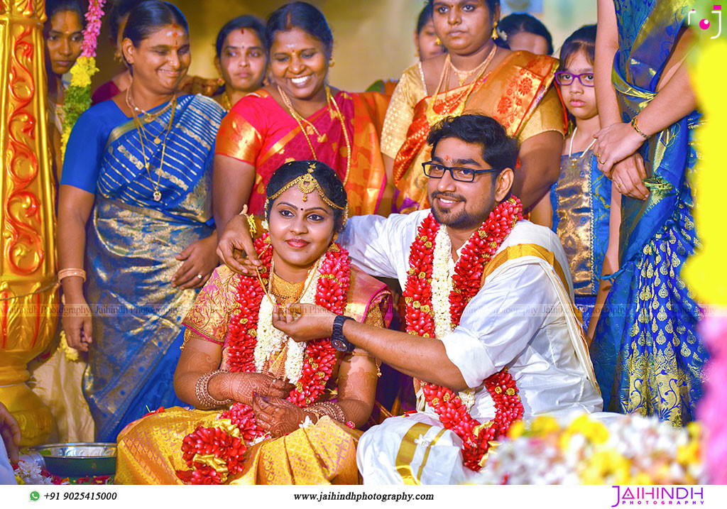 Candid Wedding Photography In Ambasamudram058