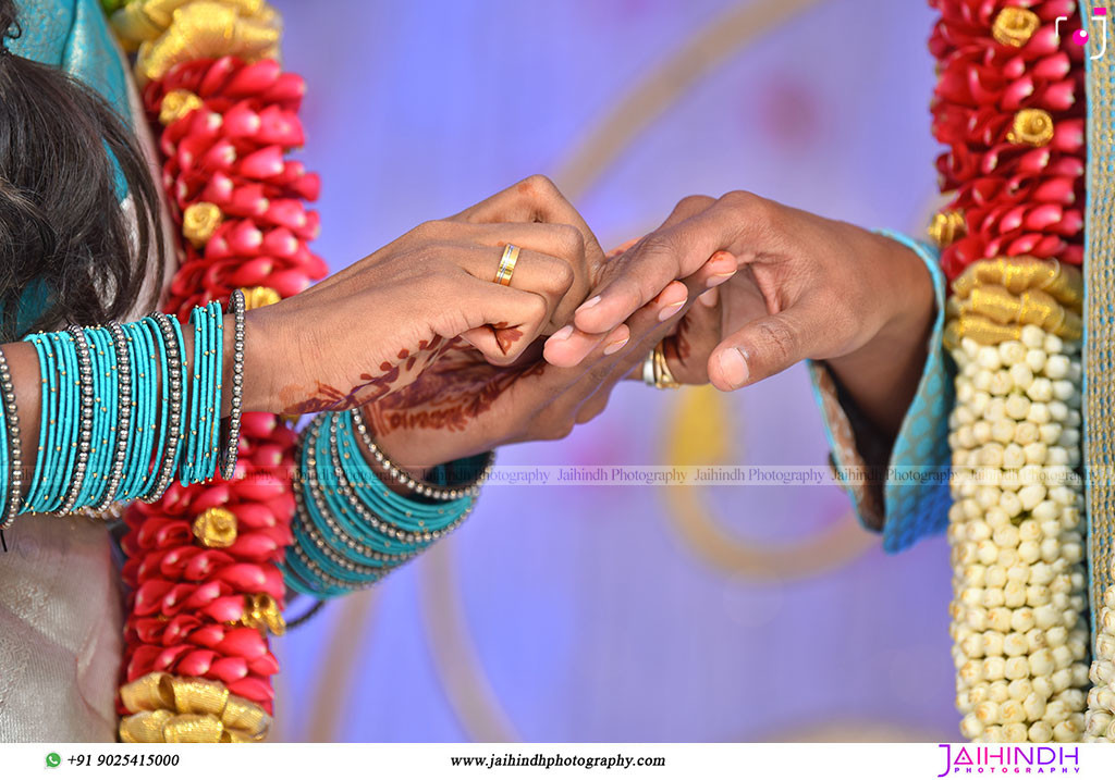 Best-Photographer-In-Madurai 64 -Wedding,-Candid