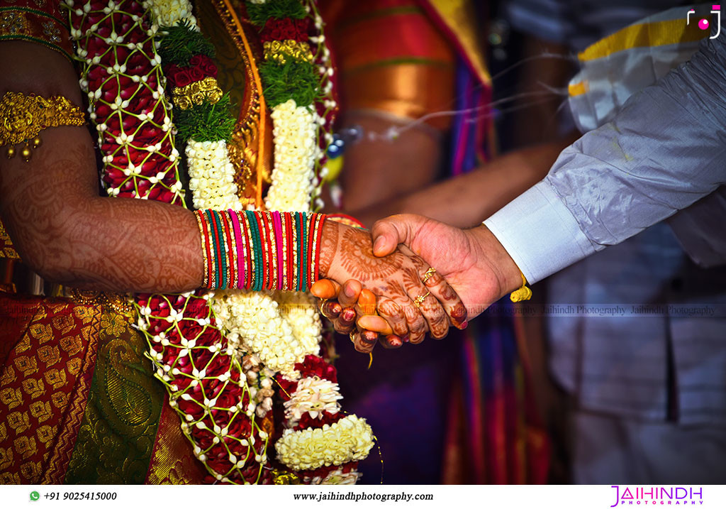 Candid Wedding Photography In Bodinayakanur 78