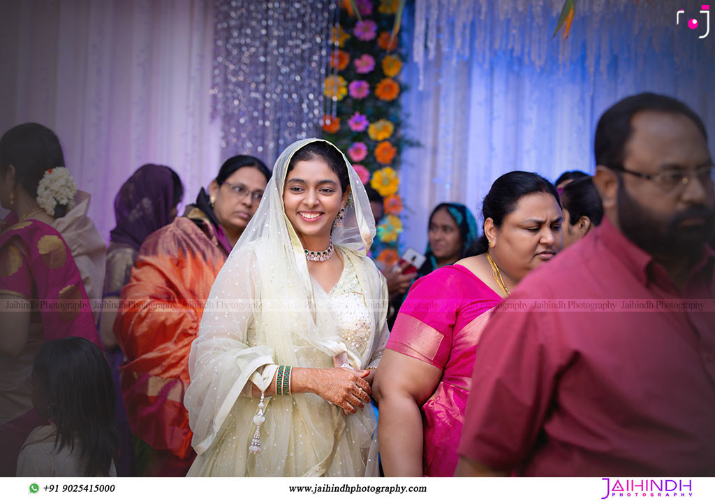 Portrait Muslim Bride Posing In Yellow Dressing Stock Photo, Picture and  Royalty Free Image. Image 127970229.