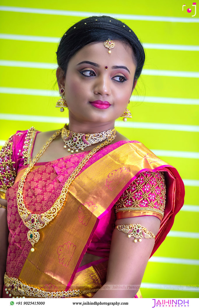 Best-Professional-Engagement-Photographers-in-Madurai_08