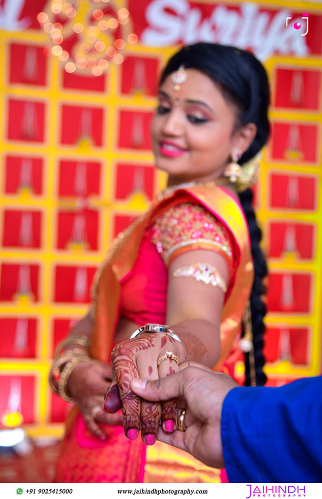 Best-Professional-Engagement-Photographers-in-Madurai_76