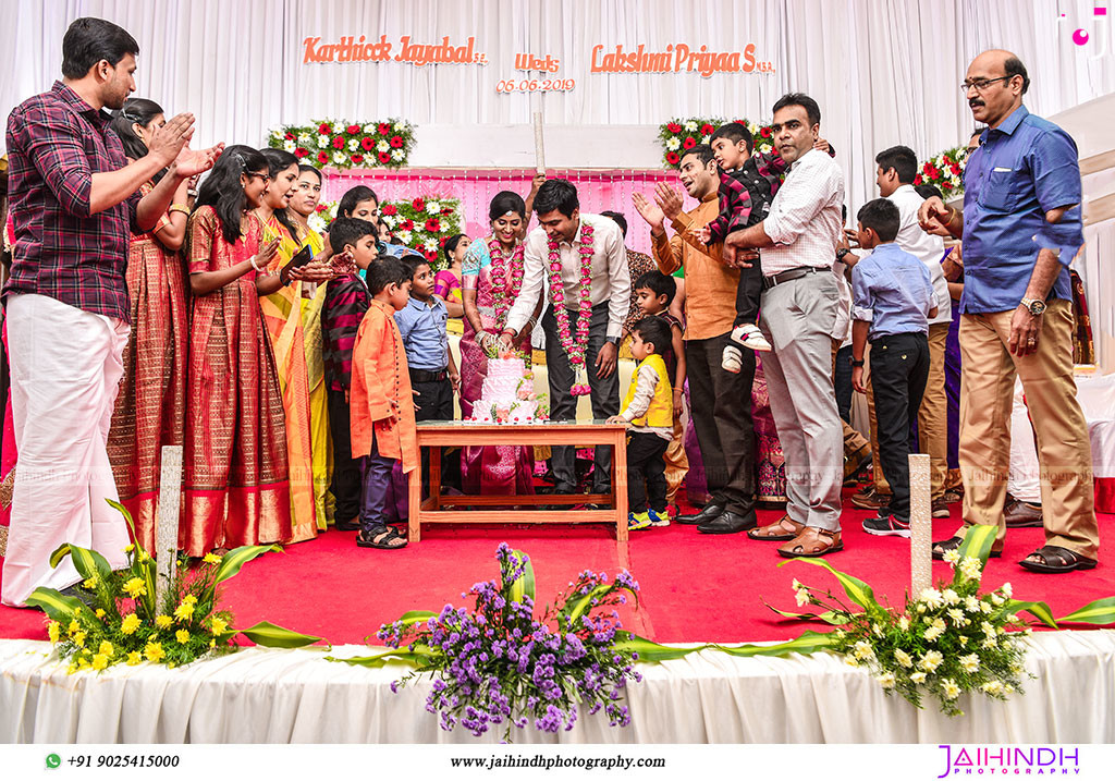 Candid Wedding Photographer In Thirumangalam - No15