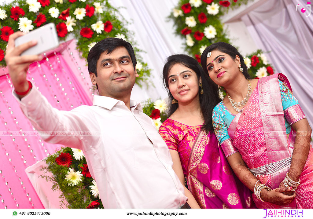 Candid Wedding Photographer In Thirumangalam - No19