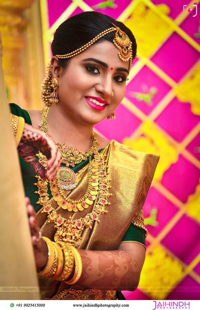 Candid Wedding Photographer In Thirumangalam - No40