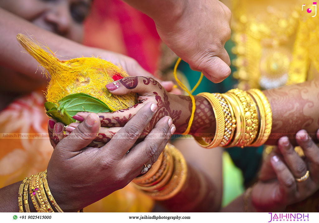 Candid Wedding Photographer In Thirumangalam - No56