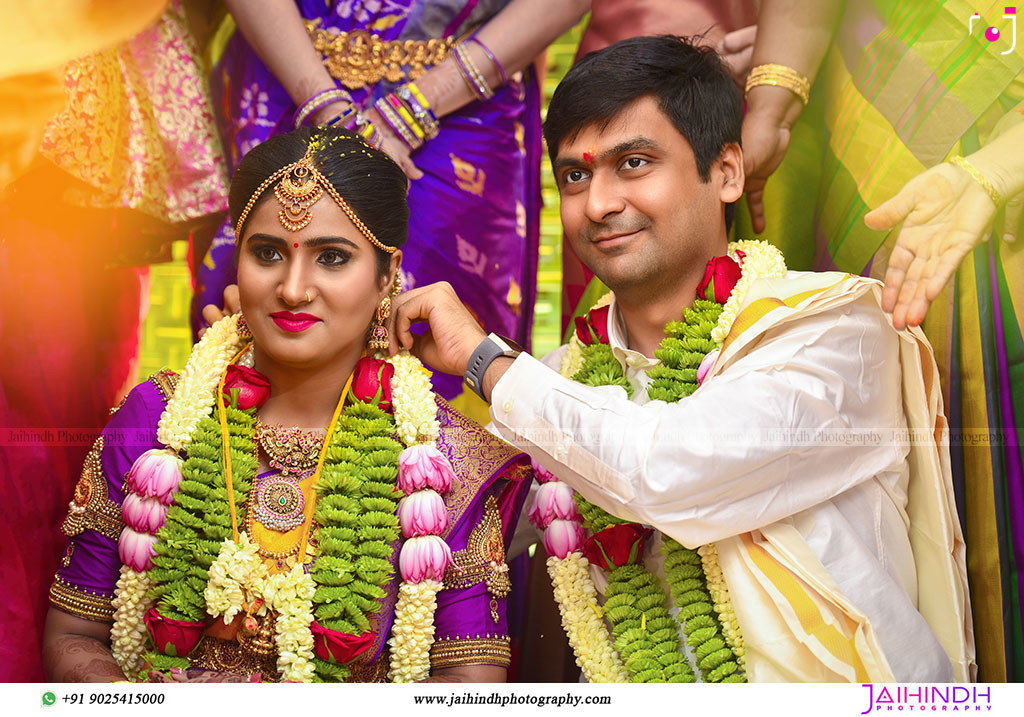 Candid Wedding Photographer In Thirumangalam - No65