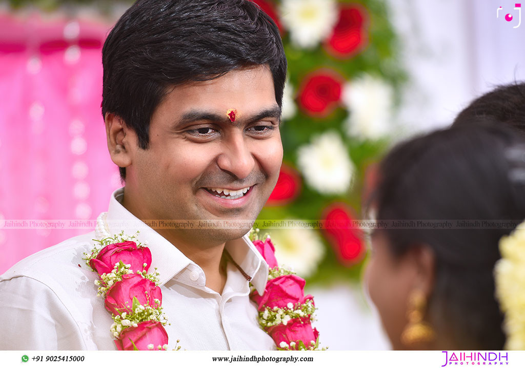 Candid Wedding Photographer In Thirumangalam - No7