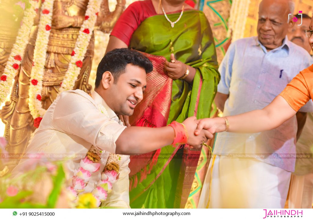 Traditional Hindu Wedding in Madurai 55